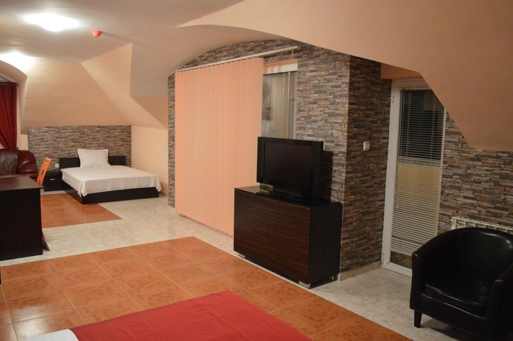 Bon Bon Hotel Sofia Room photo