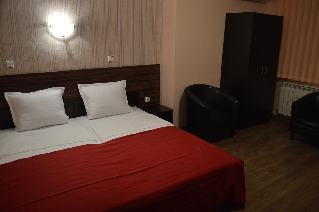 Bon Bon Hotel Sofia Room photo